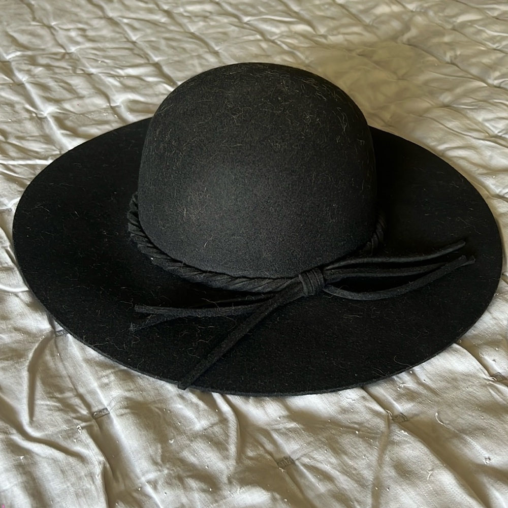 Black hat